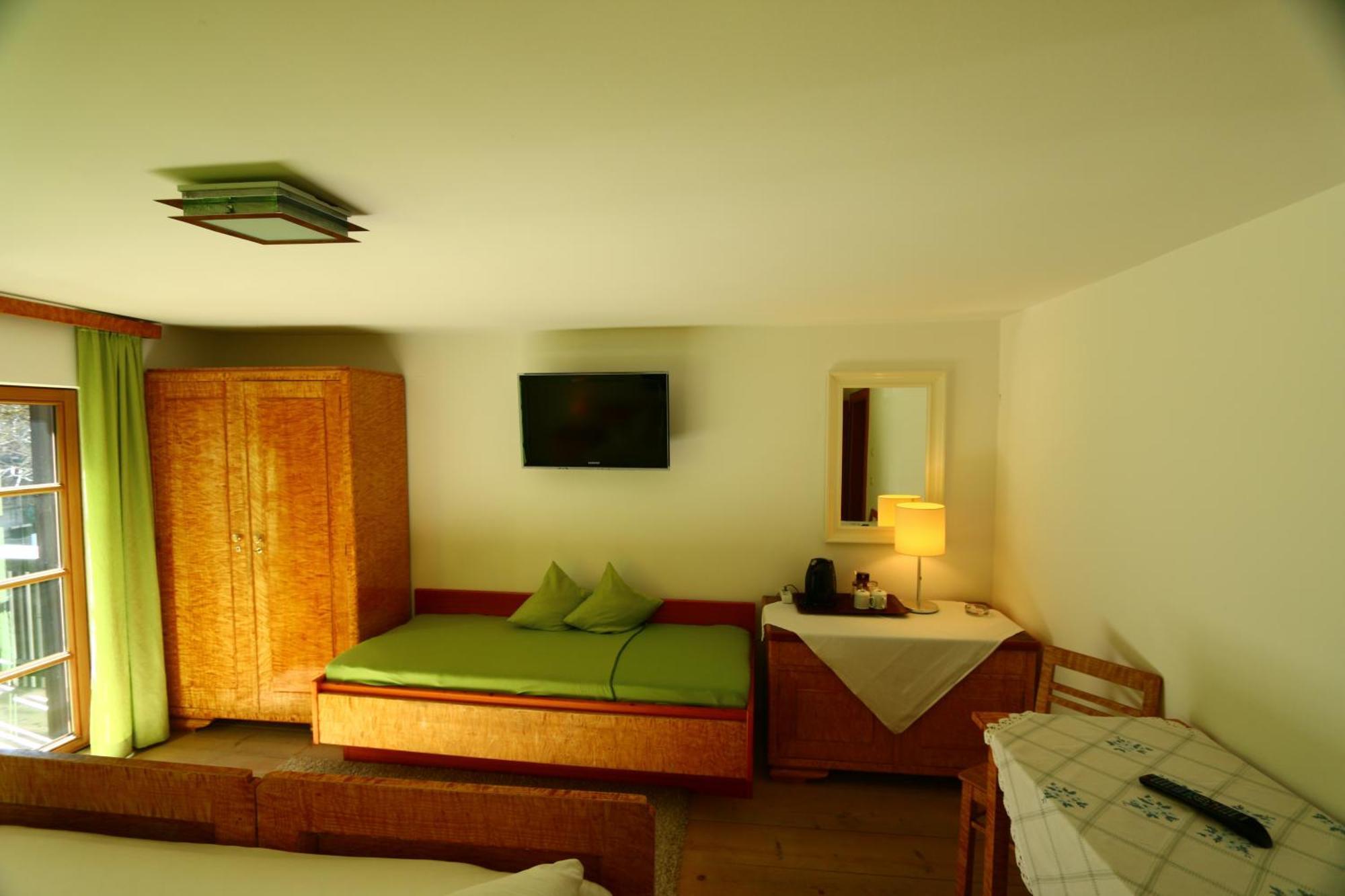 Landhaus Schoesser-Brandler Mayrhofen Bagian luar foto