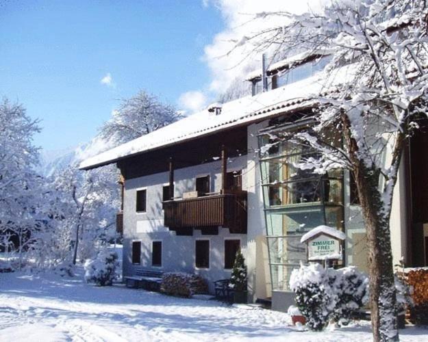 Landhaus Schoesser-Brandler Mayrhofen Bagian luar foto