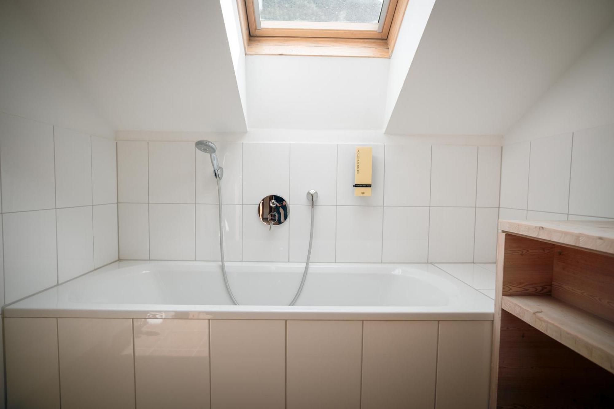Landhaus Schoesser-Brandler Mayrhofen Bagian luar foto